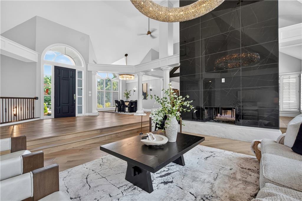 3805 W 123rd Street