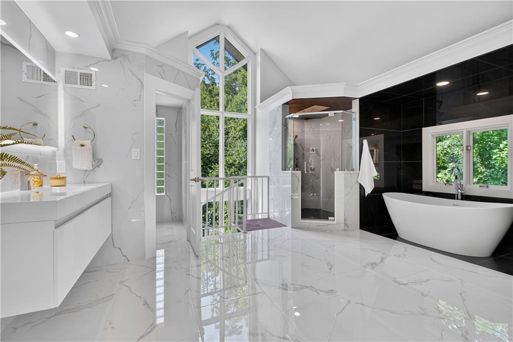 3805 W 123rd Street