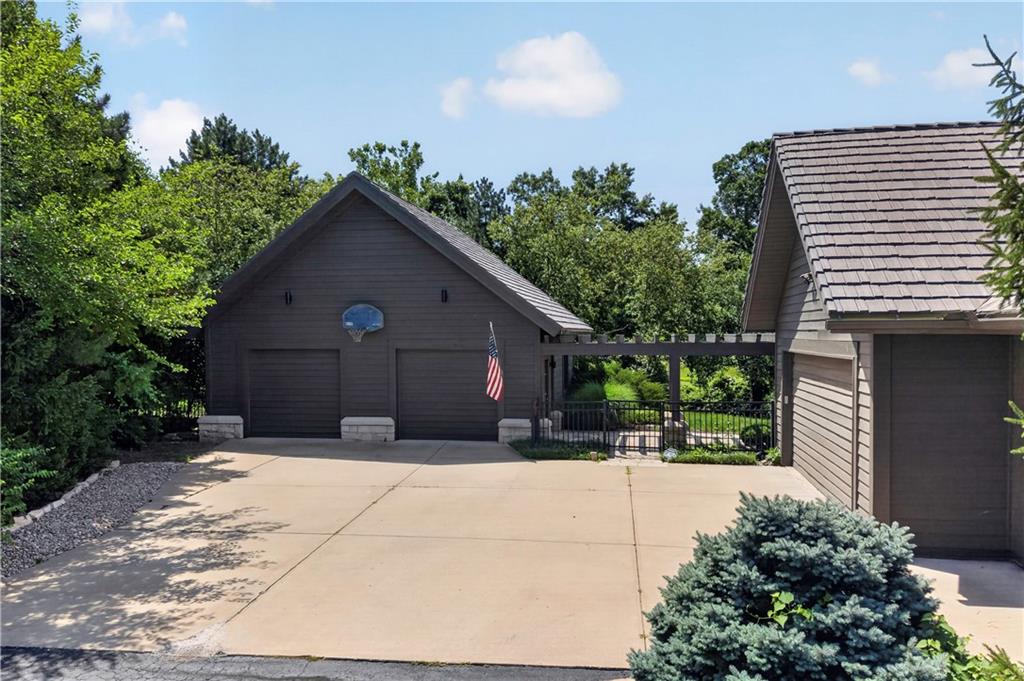 3805 W 123rd Street