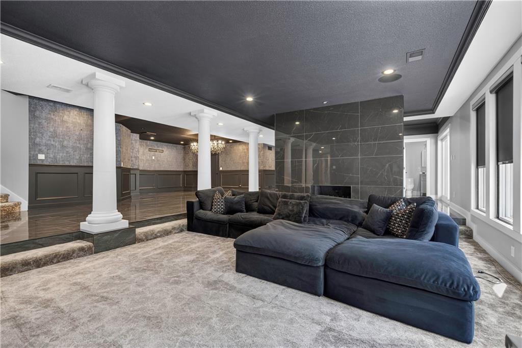 3805 W 123rd Street