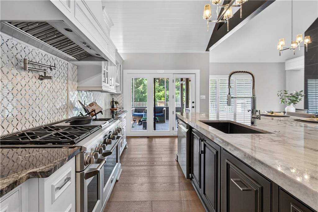3805 W 123rd Street