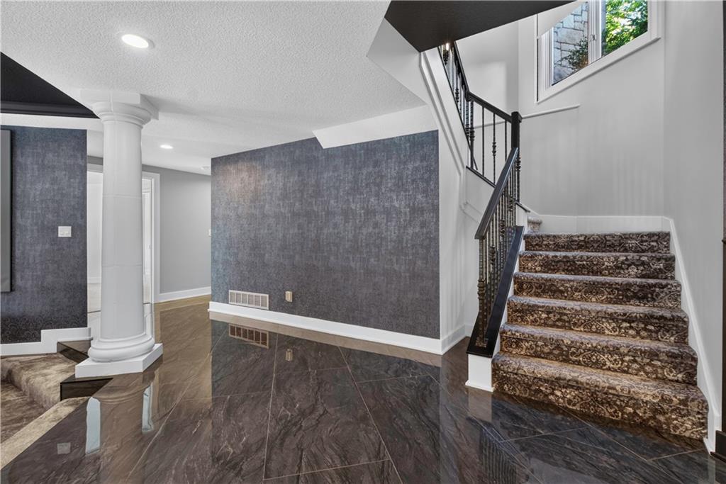 3805 W 123rd Street