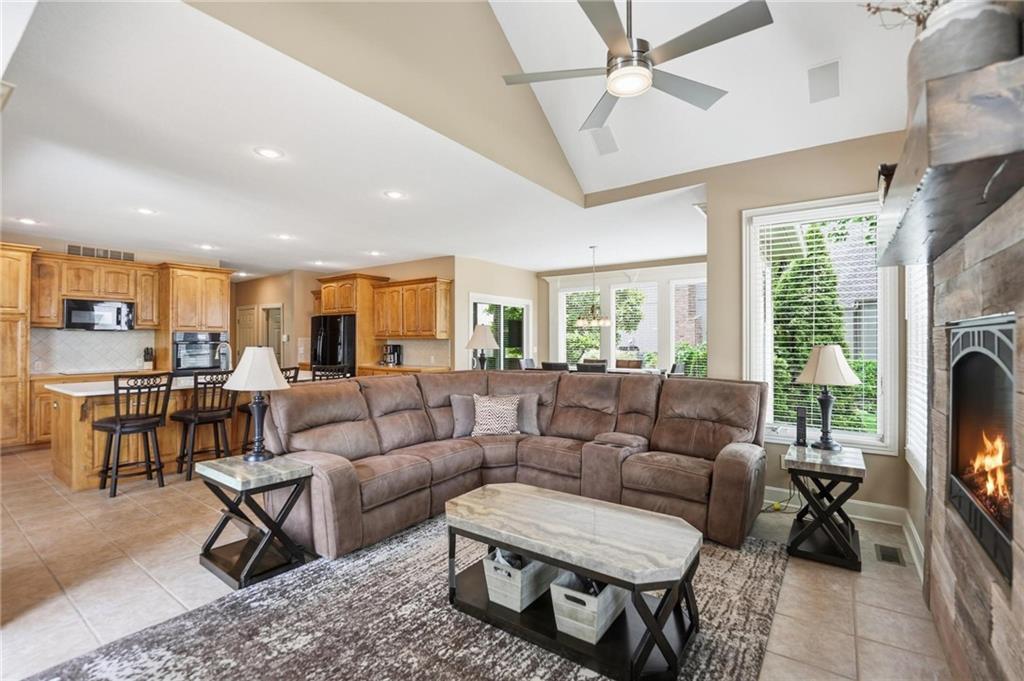 20733 W 92nd Street