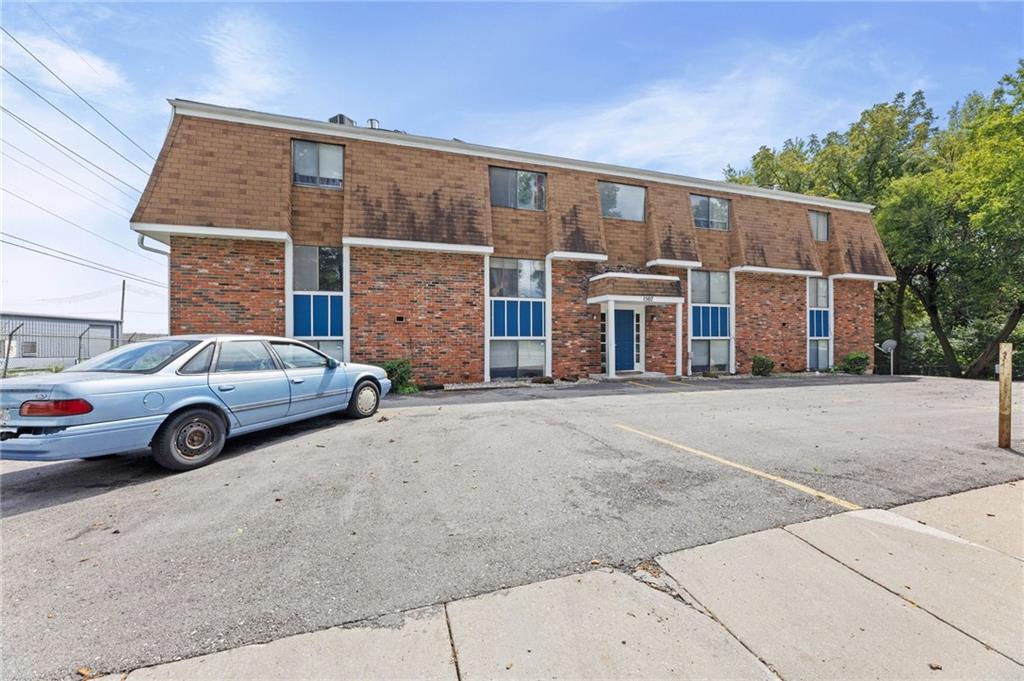 1507 High Grove Road