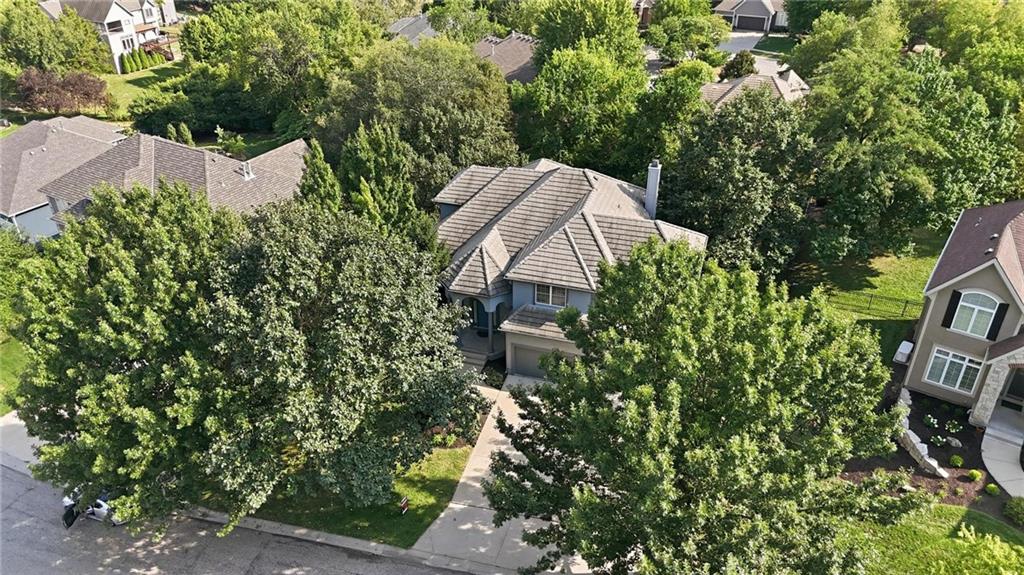 21221 W 81st Place
