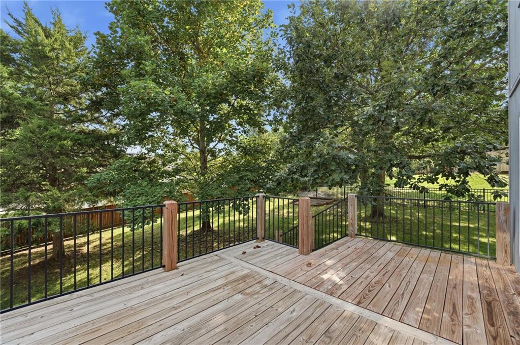 21221 W 81st Place