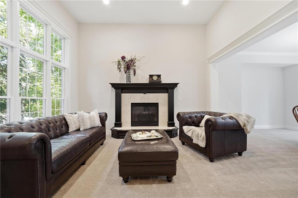 21221 W 81st Place