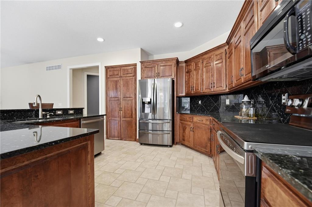 21221 W 81st Place