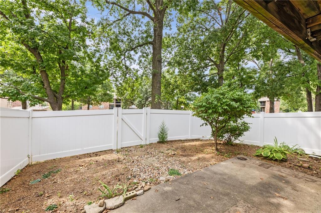 6559 W 49th Street