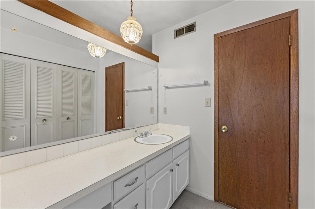 6559 W 49th Street