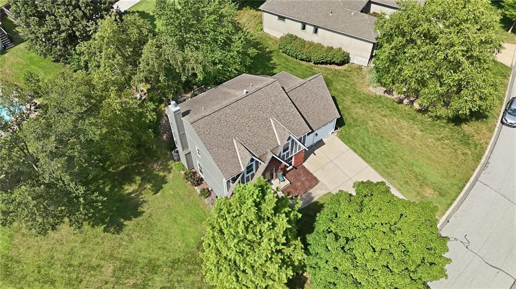 10612 Bluejacket Street