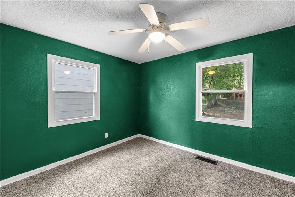 1143 E 65th Street
