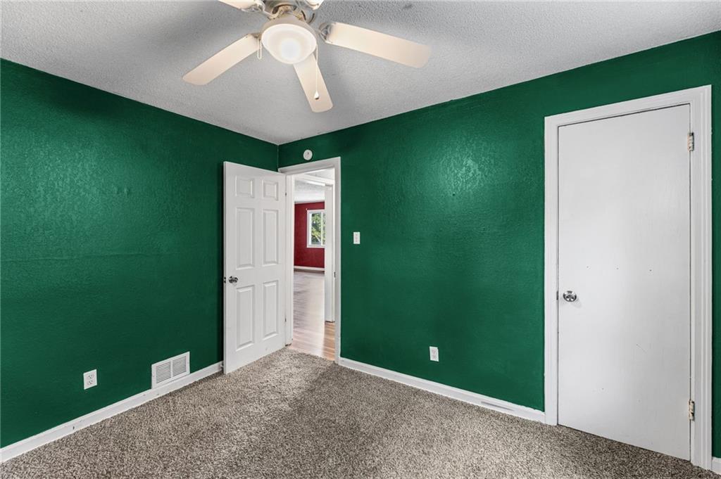 1143 E 65th Street