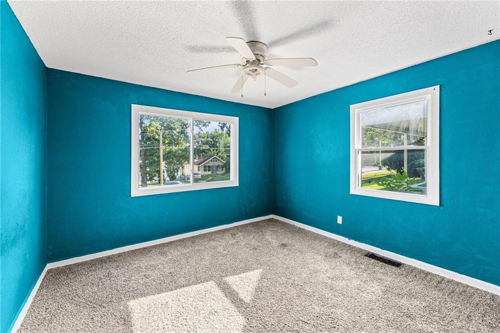 1143 E 65th Street