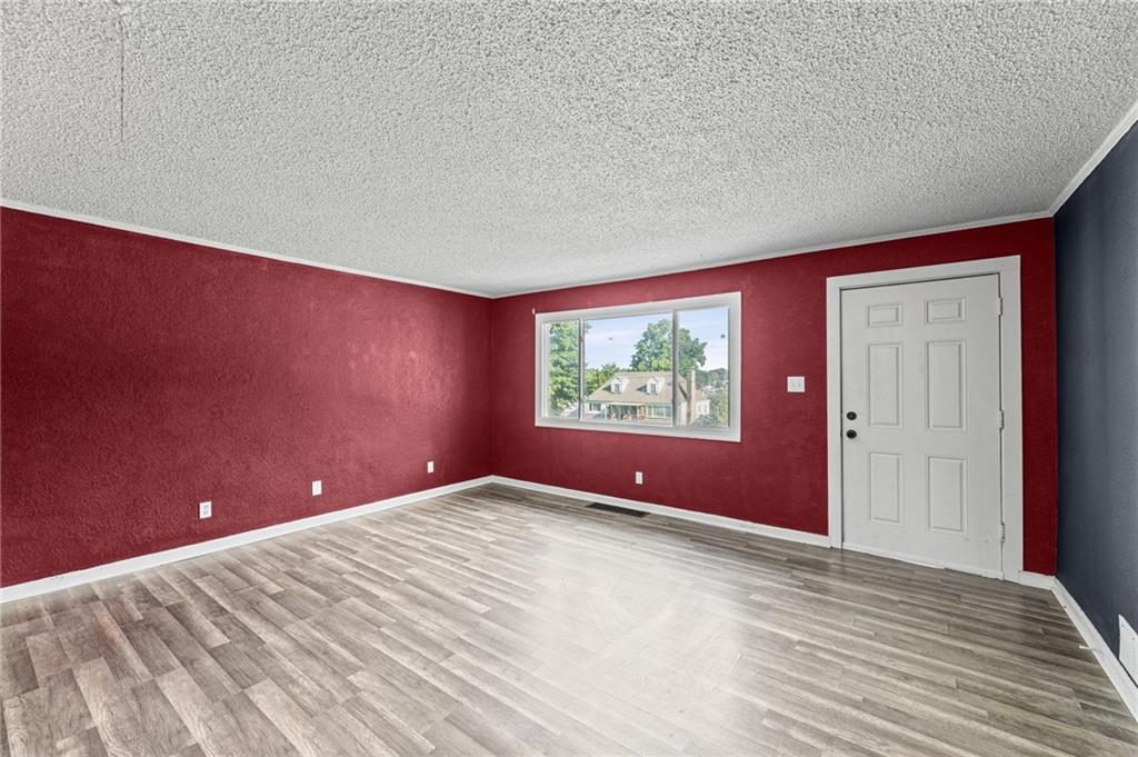 1143 E 65th Street