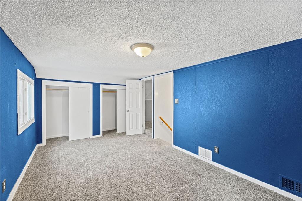 1143 E 65th Street