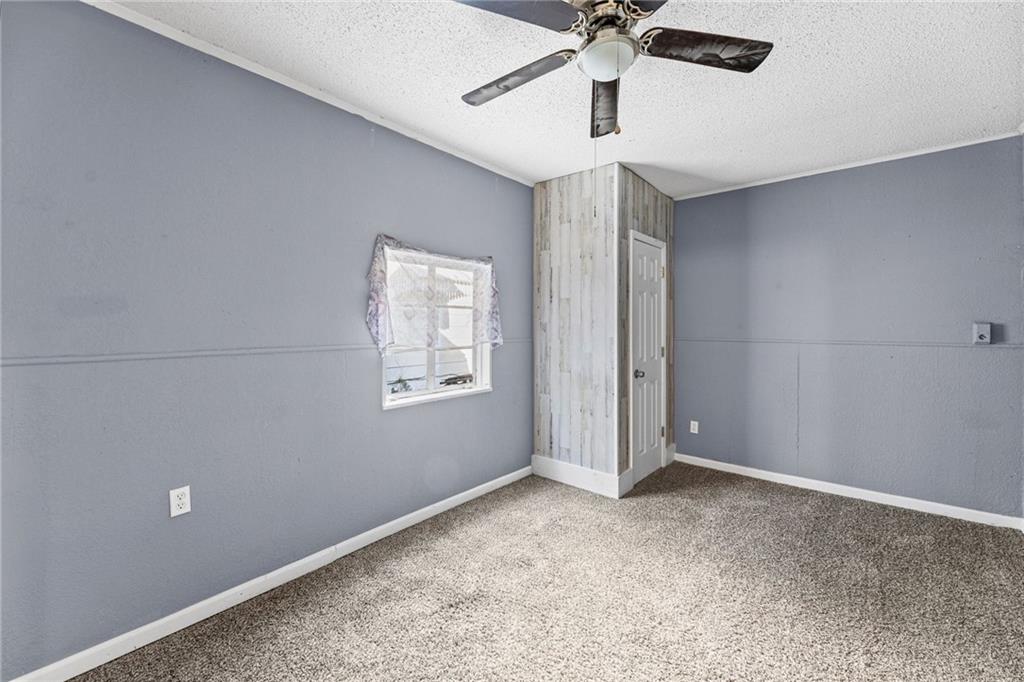 1143 E 65th Street