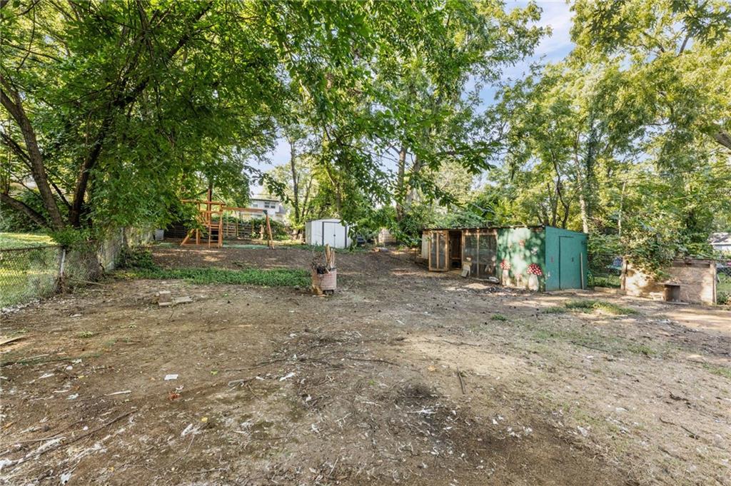 1143 E 65th Street