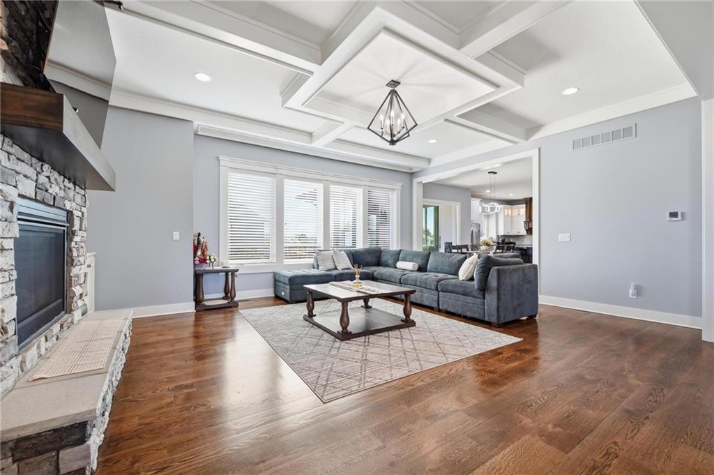 11315 W 166th Terrace