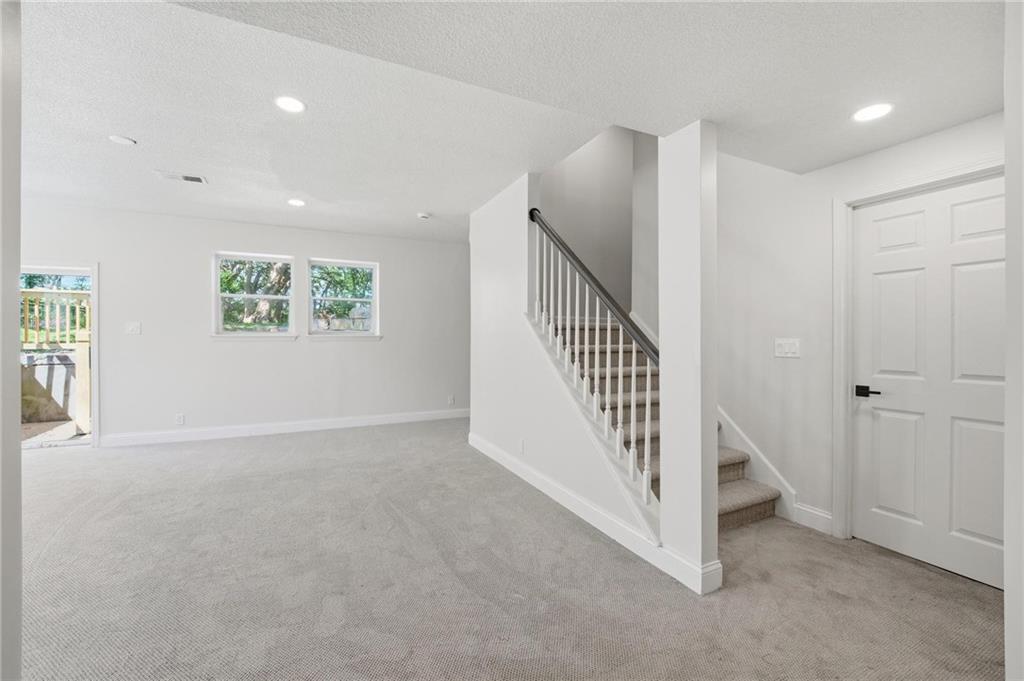2634 SW Wintervalley Drive