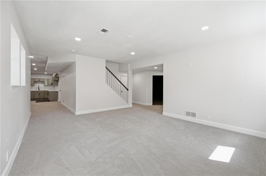 2634 SW Wintervalley Drive