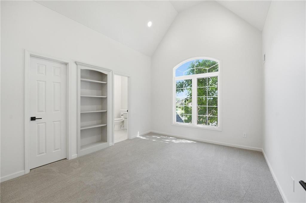 2634 SW Wintervalley Drive