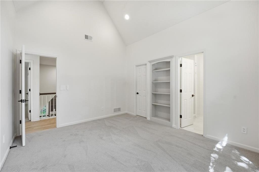 2634 SW Wintervalley Drive