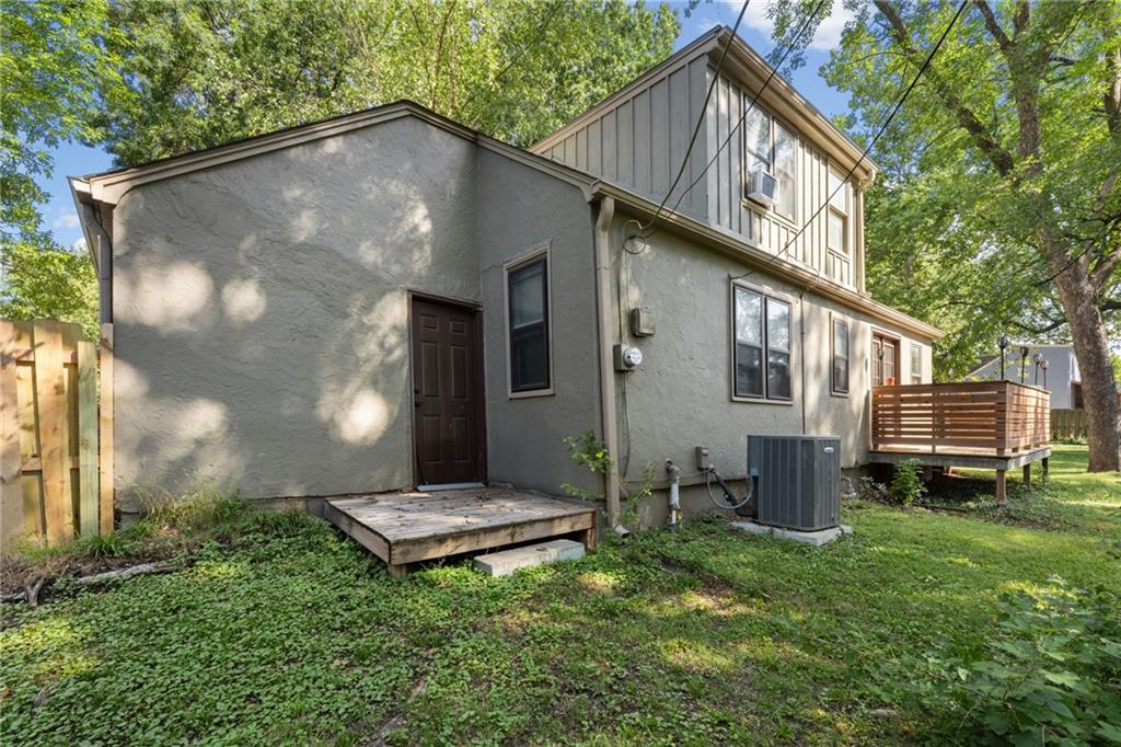 3231 Somerset Drive
