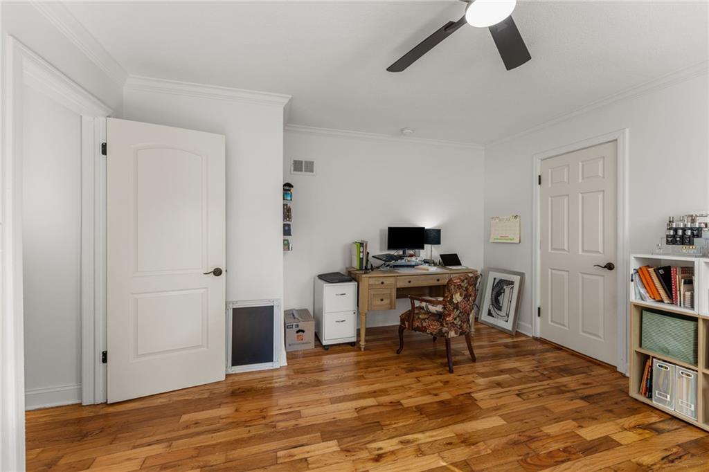 3231 Somerset Drive