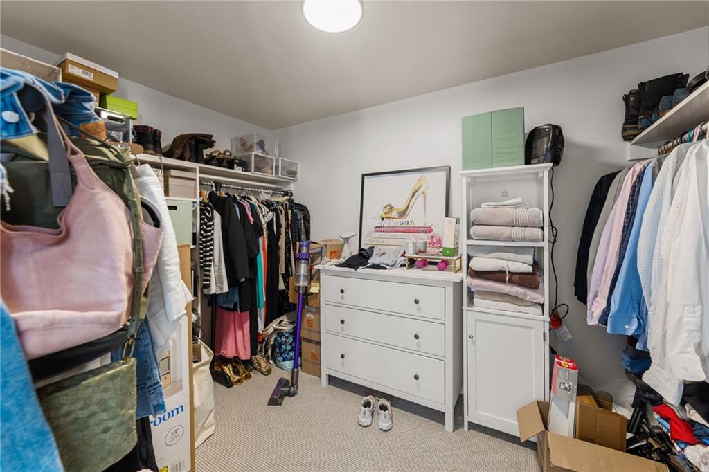 3231 Somerset Drive