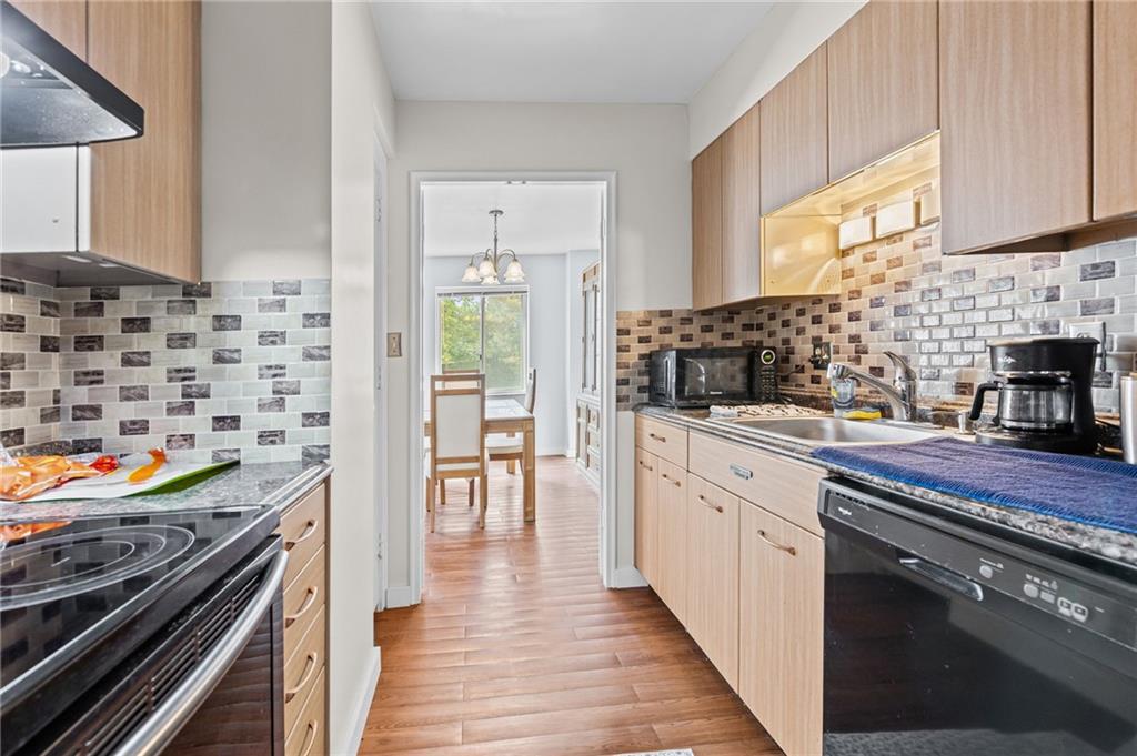 4550 Warwick Boulevard Unit: 207