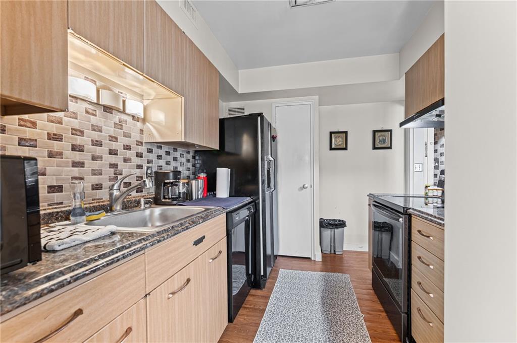 4550 Warwick Boulevard Unit: 207