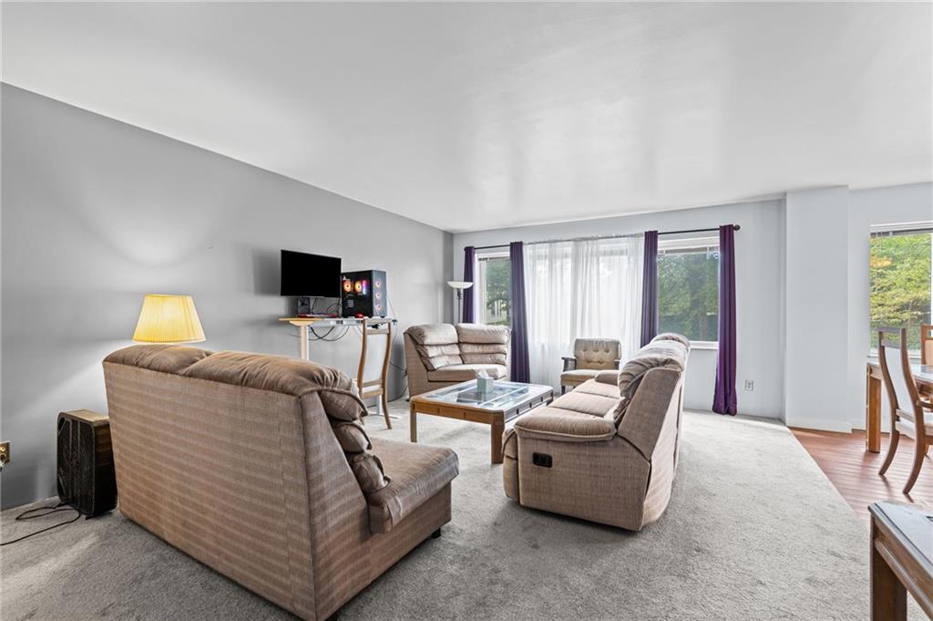 4550 Warwick Boulevard Unit: 207