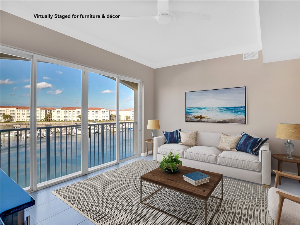 14 Harbour Isle Drive W PH 4