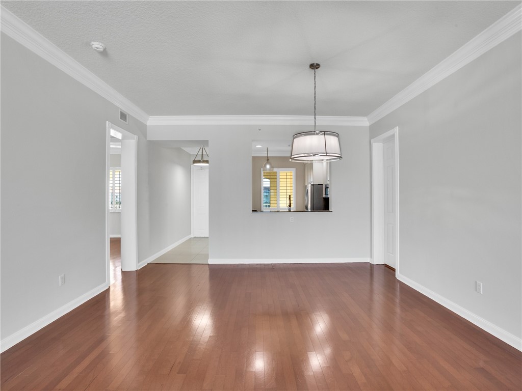 14 Harbour Isle Drive W PH 4