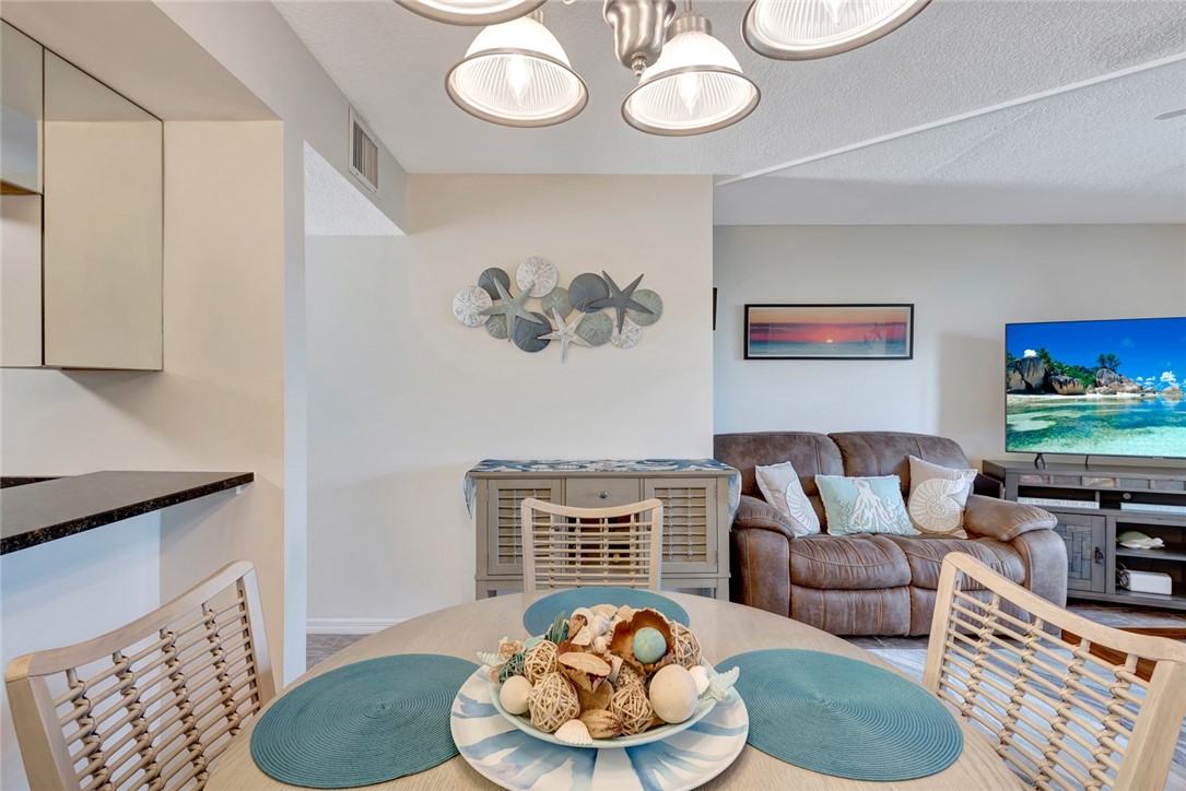 835 18th Street 801
