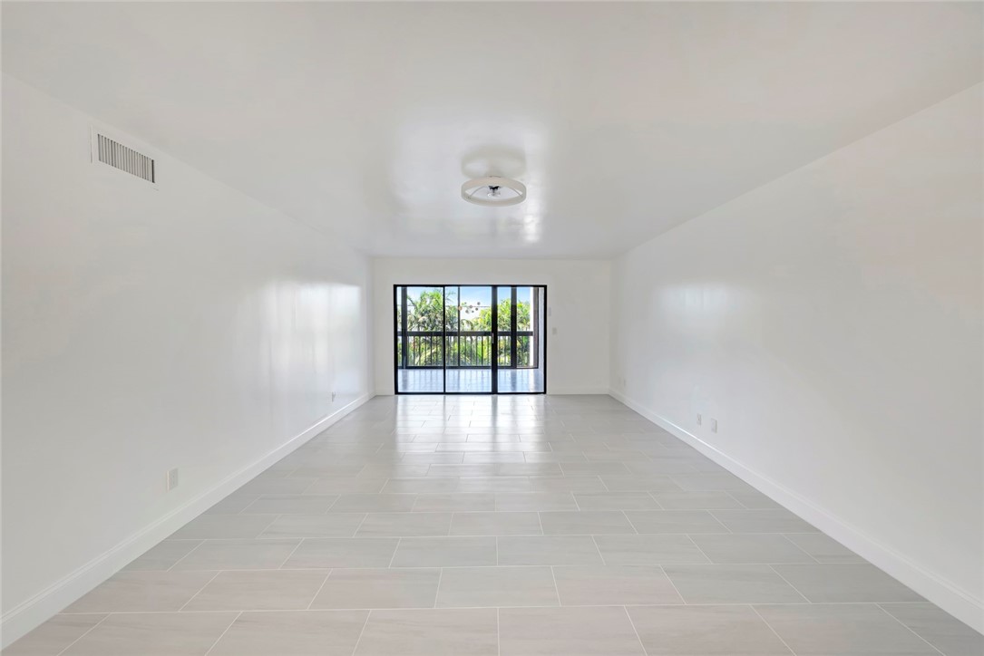 5101 Jimmy Buffett Memorial Highway 208