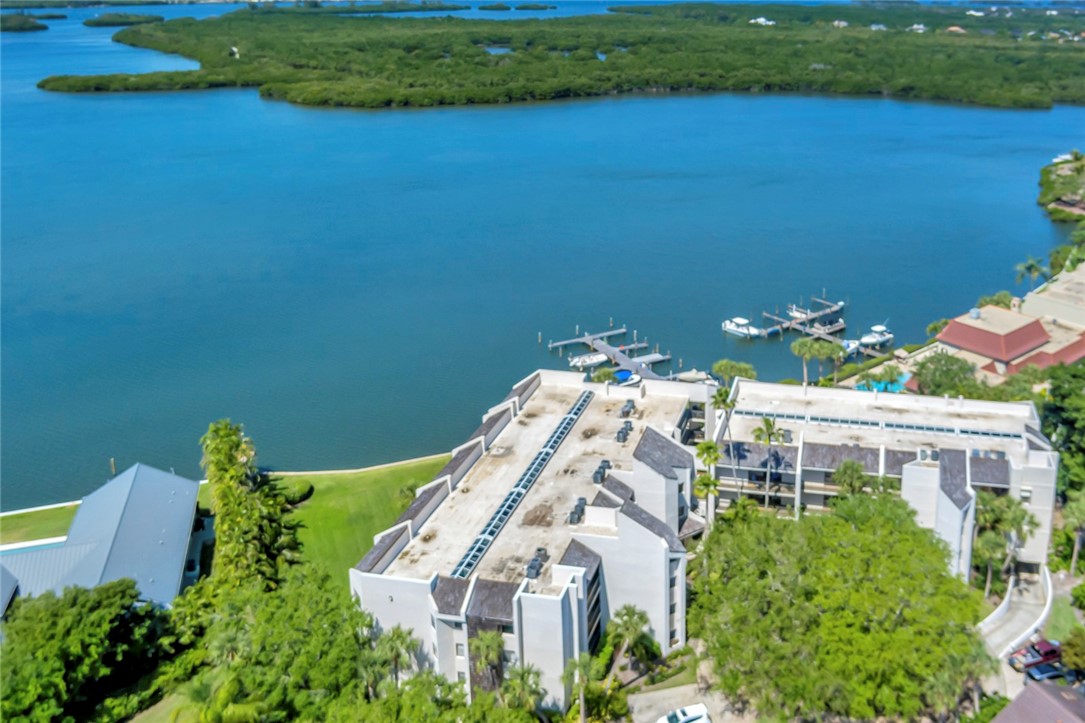 5101 Jimmy Buffett Memorial Highway 208