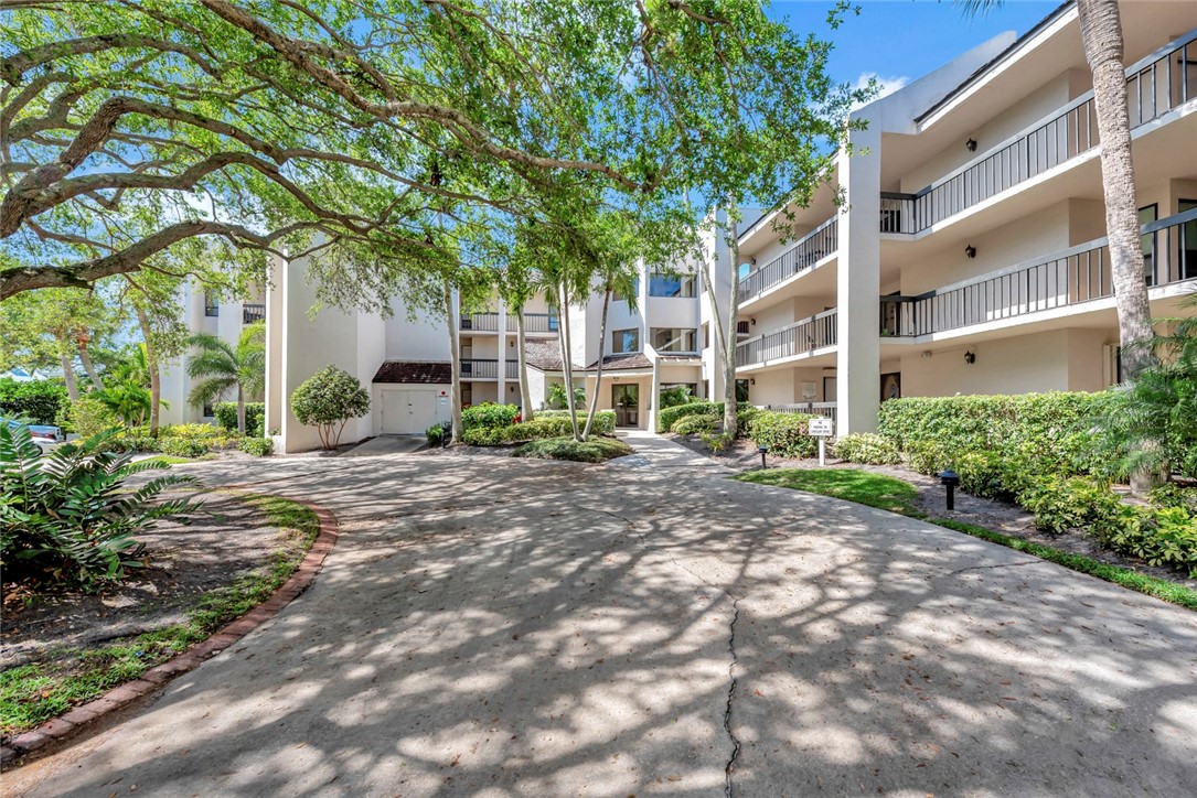 5101 Jimmy Buffett Memorial Highway 208