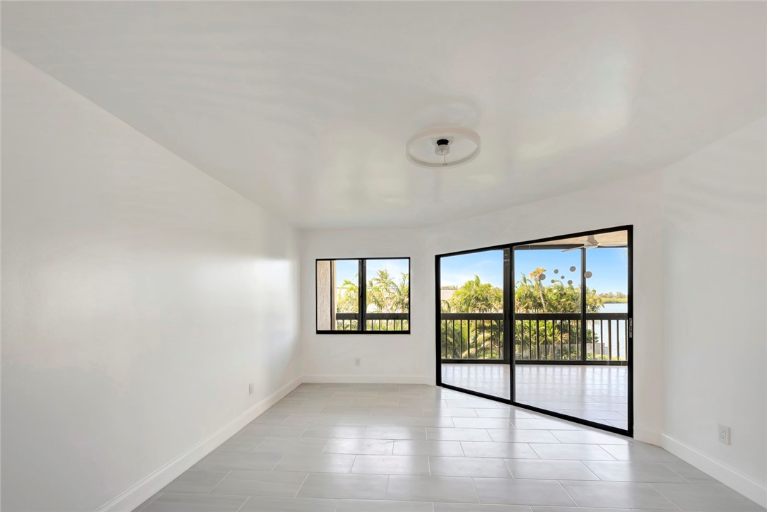 5101 Jimmy Buffett Memorial Highway 208