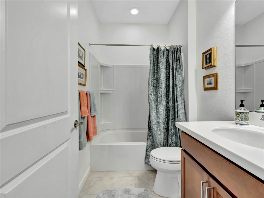 5205 Turtle Creek Circle