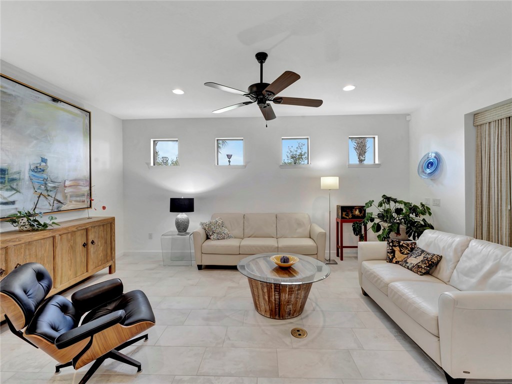 5205 Turtle Creek Circle