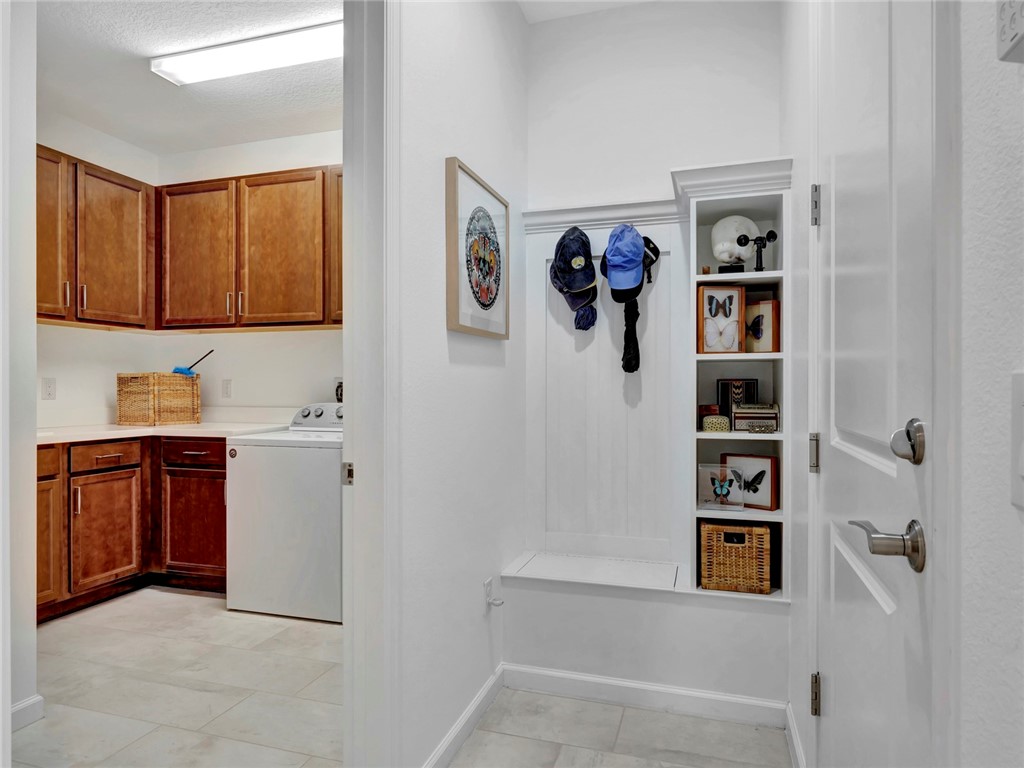 5205 Turtle Creek Circle