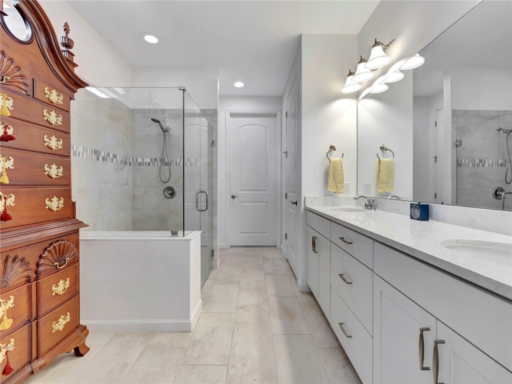 5205 Turtle Creek Circle