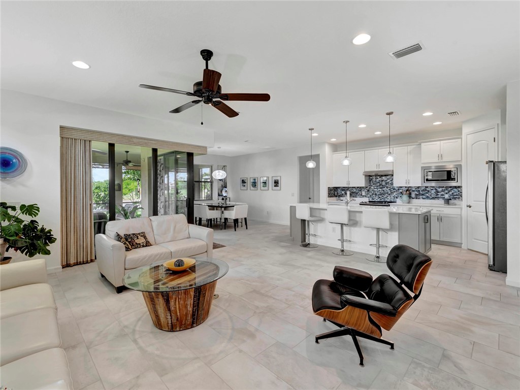 5205 Turtle Creek Circle