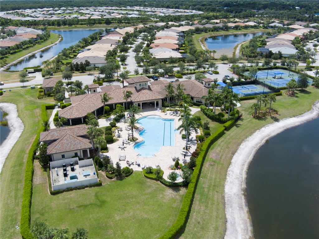 5205 Turtle Creek Circle