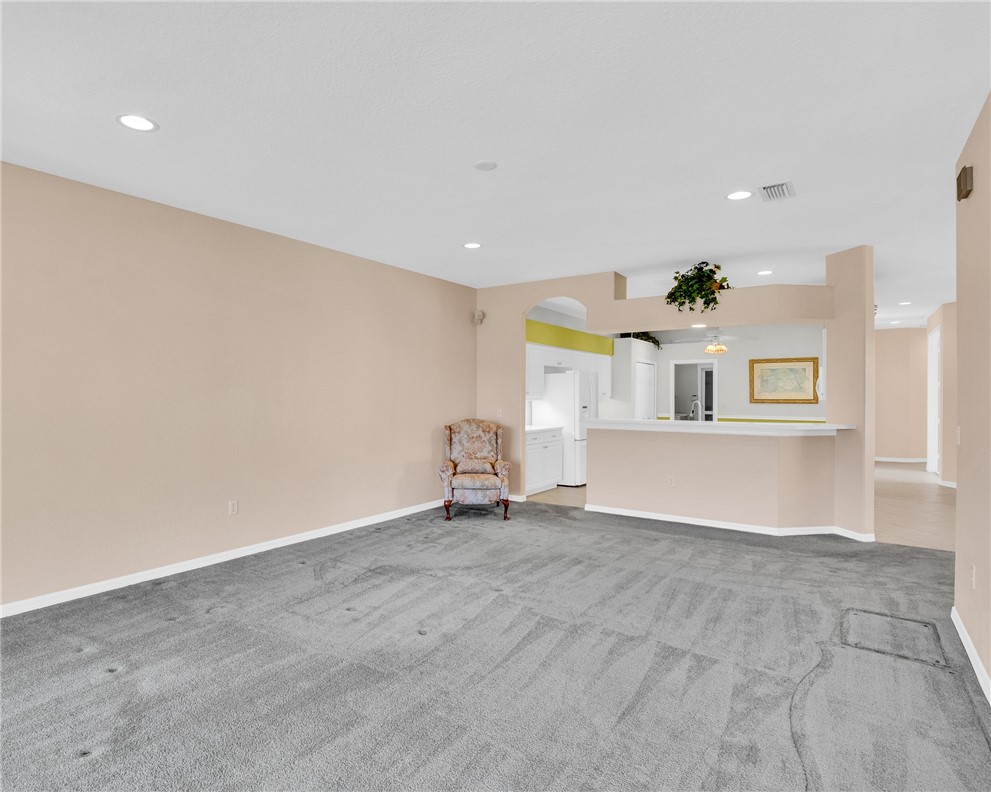 471 E Tangerine Square SW
