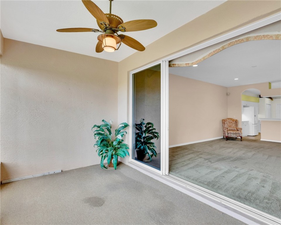 471 E Tangerine Square SW