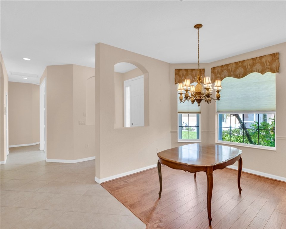 471 E Tangerine Square SW