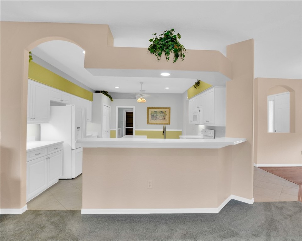 471 E Tangerine Square SW